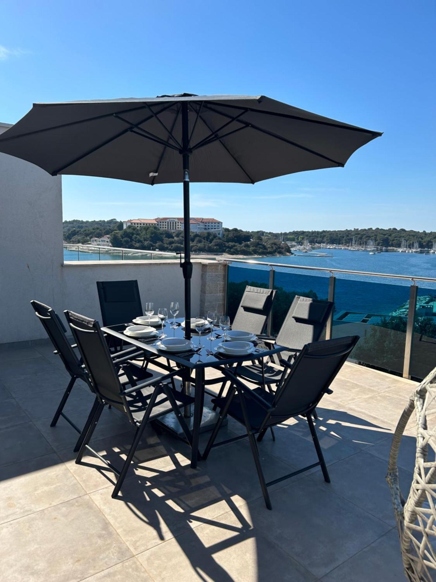 Seascape Deluxe Residence Pjescana Uvala Exteriér fotografie